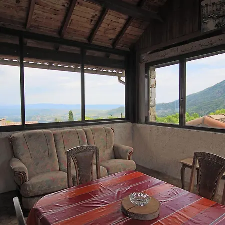 Les Du Mas Lachamp Holiday home *