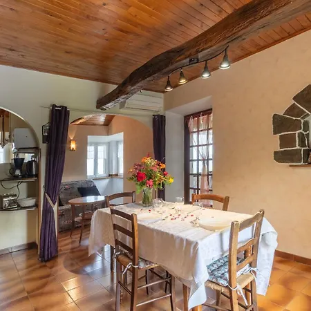 Holiday home Les Du Mas Lachamp